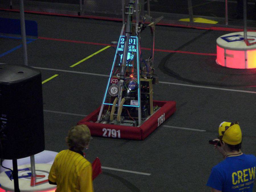 387476_2725754703488_300383081_n.jpg